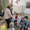 Spotkanie przedszkolaków z florystką