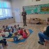 Przedszkolaki poznają mieszkańców lasu - spotkanie z leśniczym