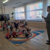 Przedszkolaki poznają mieszkańców lasu - spotkanie z leśniczym