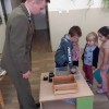 Przedszkolaki poznają mieszkańców lasu - spotkanie z leśniczym