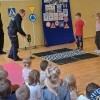 „BĄDŹ BEZPIECZNY” – WIZYTA POLICJANTÓW W PRZEDSZKOLU